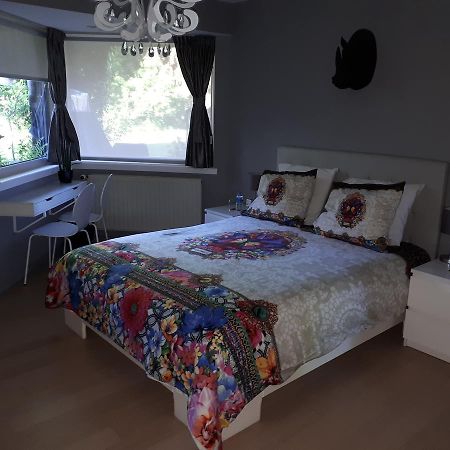 B&B Uccle Bruselas Exterior foto